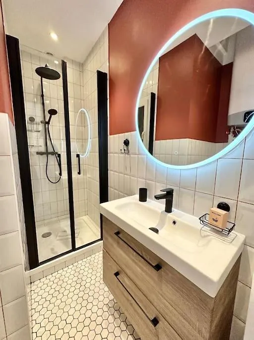 Magnifique Appartement Moderne - Clim & Wifi Nice Apartment